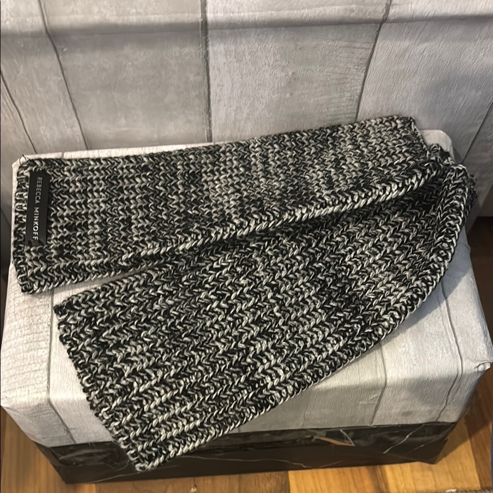 Rebecca Minkoff Black and White Fingerless Knit gloves